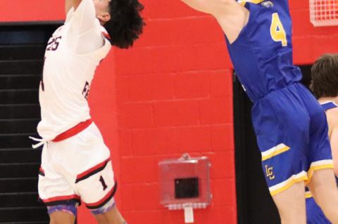 Runnin’ Cubs improve to 2-1 on the year