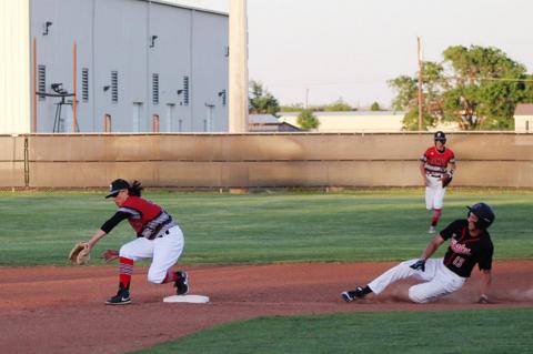 Cubs drop first game, look to upset on the road