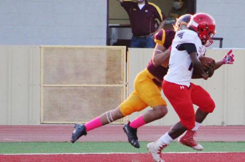 Difficult season but bright future for Cubs football