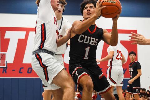 Brownfield defeats Lubbock Cooper Liberty 66-53